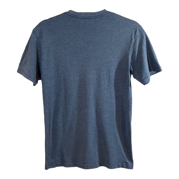 BreakingT Cooper2Town Derek Jeter #2 NY Yankees Hall of Fame T-shirt Adult S - Picture 4 of 6